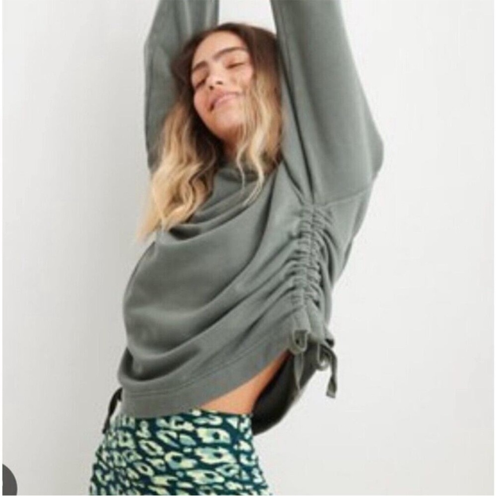 Aerie // Ruched Side Hoodie